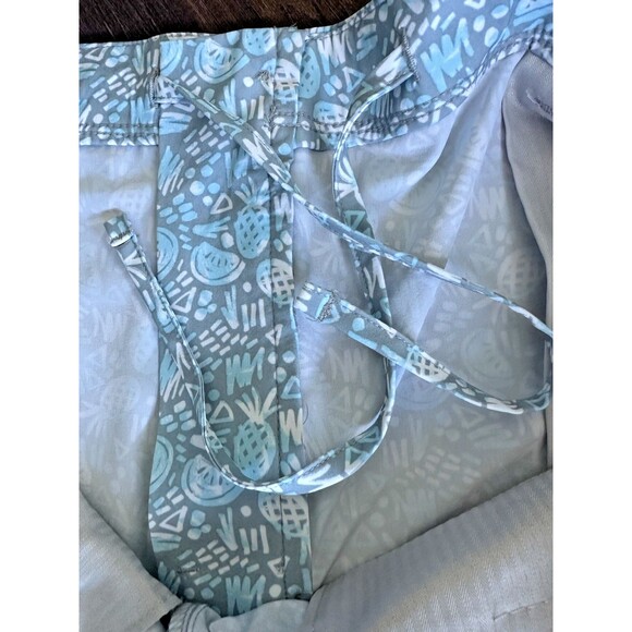 PGA TOUR Men's Pineapple Print Stretch Performance 8" Golf Shorts Blue 38 - Picture 8 of 8